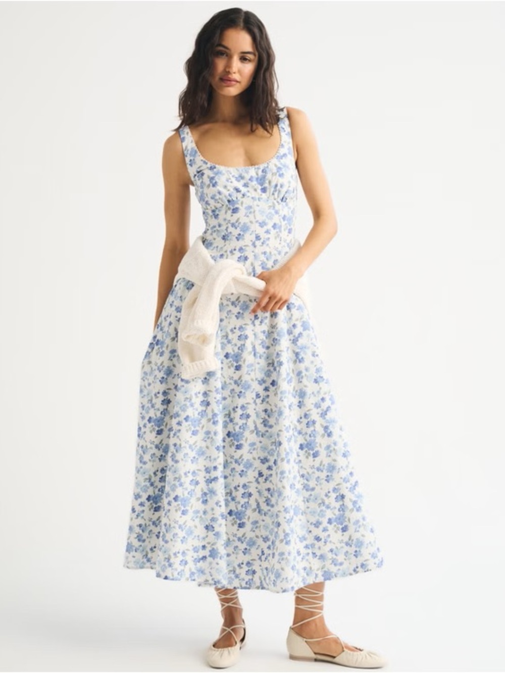 Abercrombie & Fitch Blue and White Floral Scoop Maxi Dress